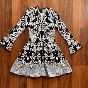 INC Black & White Long Sleeve Floral Short Dress w/ Zipper, Medium